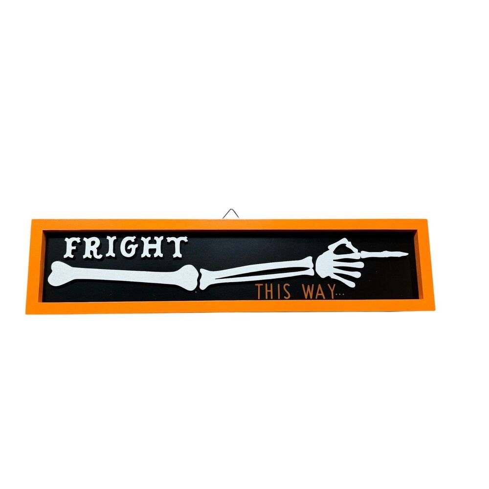 Ashland Wall Hang Sign Halloween Decor Fright This Way Skeleton Hocus Pocus NEW